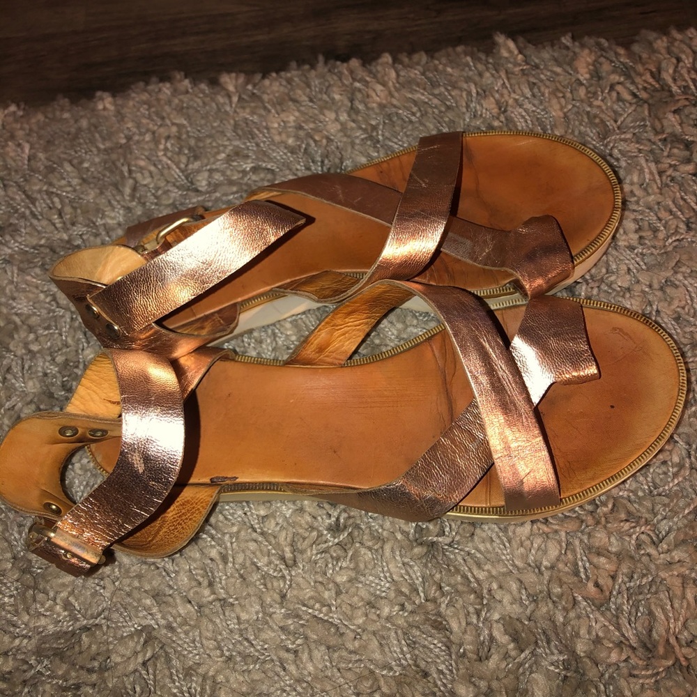 Women’s Metallic Copper Strappy Sandals